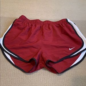 Maroon nike shorts